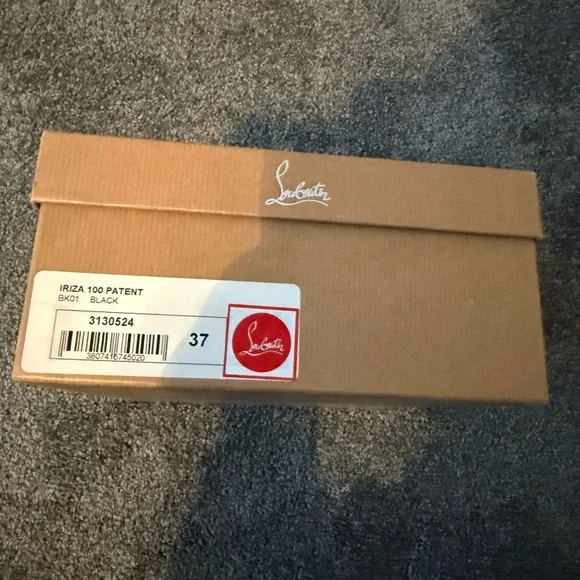 Gently loved Iriza 100 Patent Leather Louboutins - Picture 8 of 8